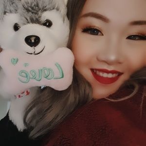 Meet your Posher, Vanessa